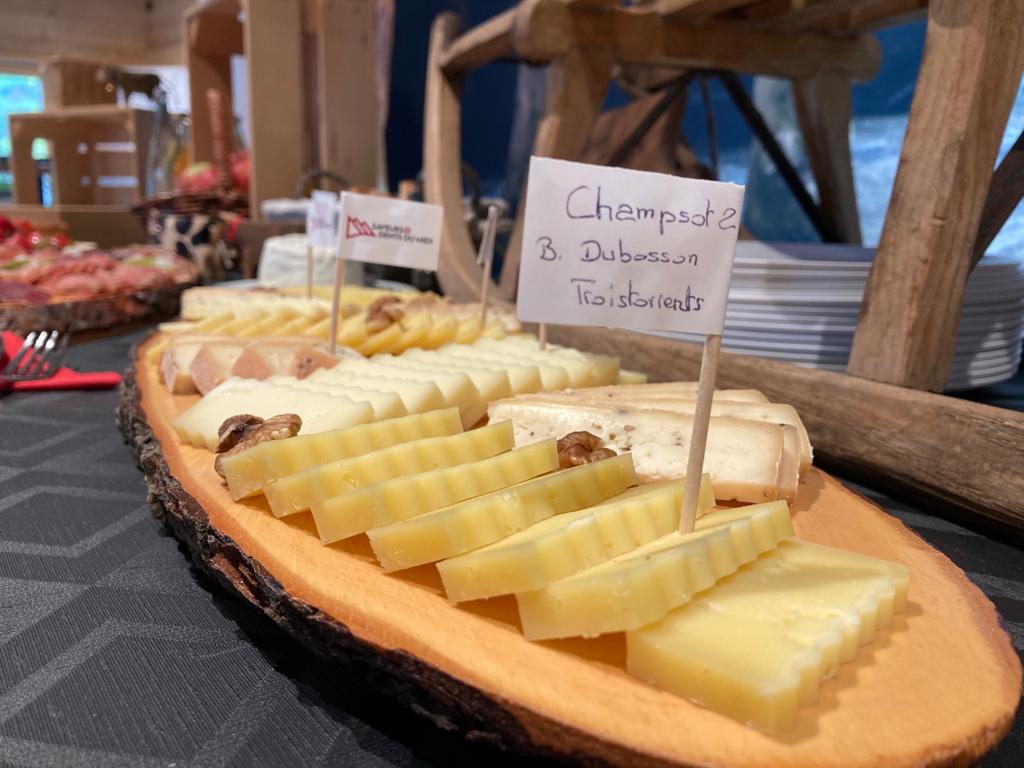 Un petit-déjeuner avec des produits de la Vallée d'Illiez est bientôt au menu